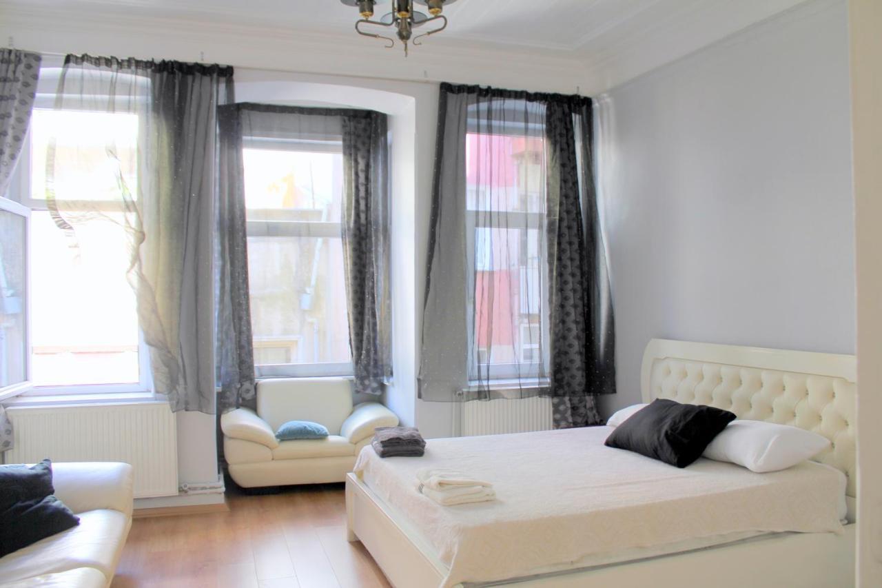 イスタンブールFor Those Who Want To Be Close To Beyoglu Istiklal Streetアパートメント エクステリア 写真